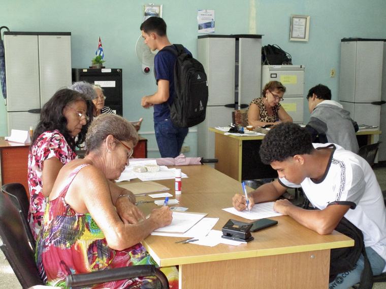 Recibirá facultad médica más de mil estudiantes en nuevo curso