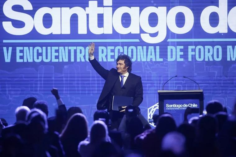 Milei pide unidad en la derecha y «quitar el cáncer de la izquierda» en el Foro Madrid