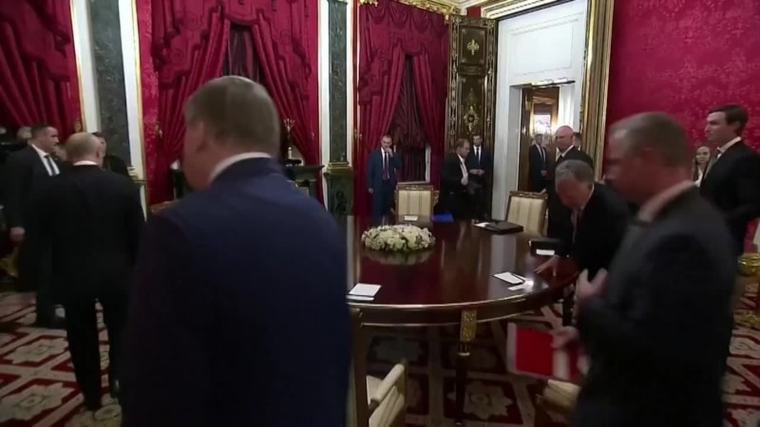 Putin recibe a enviados de Trump